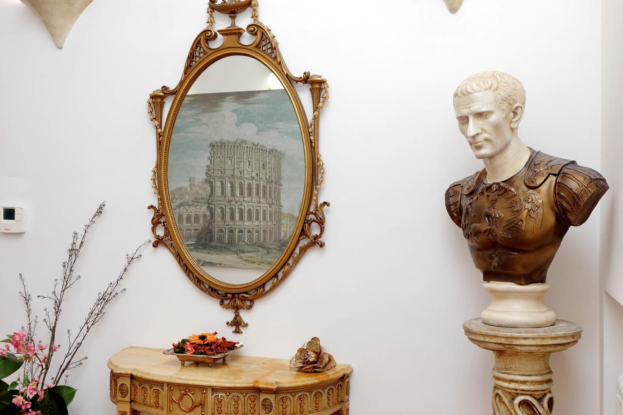 Dolce Casa Colosseo Rom Eksteriør billede